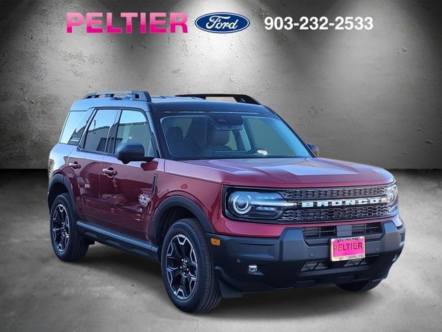 2025 Ford Bronco Sport Outer Banks's photo