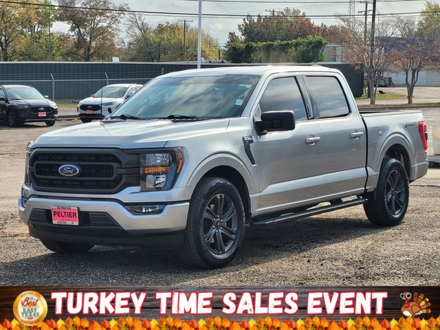 2023 Ford F-150 XLT photo 3