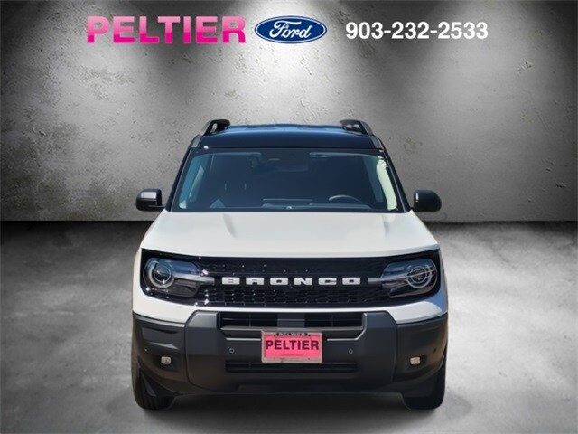 2025 Ford Bronco Sport Outer Banks photo 2