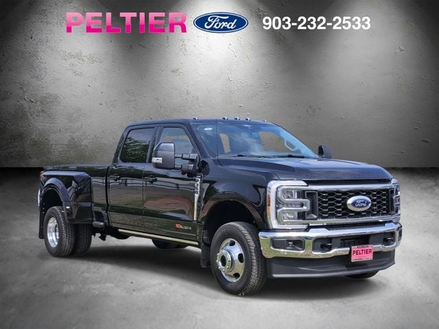 2026 Ford F-350 Lariat 4x4 Crew Cab 8' Box DRW's photo
