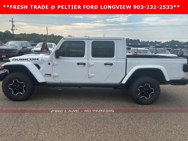 2021 Jeep Gladiator Rubicon photo 3