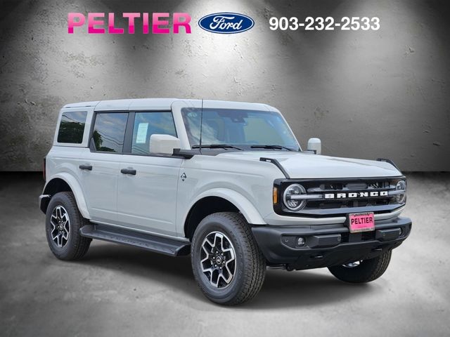 2026 Ford Bronco Outer Banks 4x4's photo