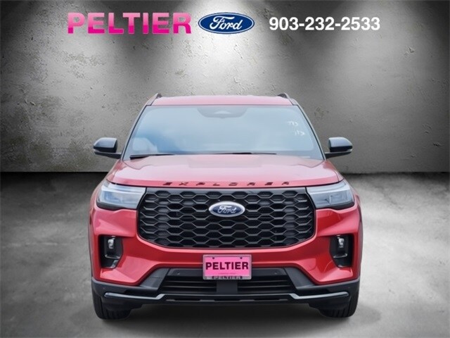 2025 Ford Explorer ST-Line photo 2