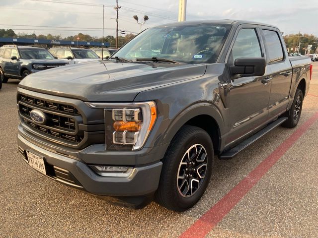 2021 Ford F-150 XLT photo 3