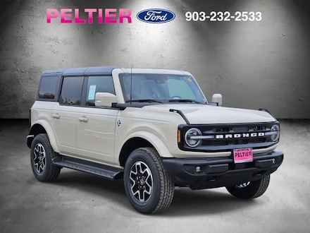 2025 Ford Bronco Outer Banks SUV