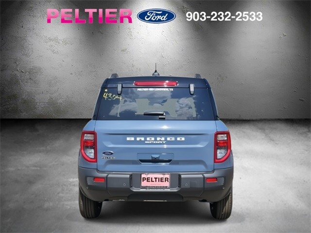 2025 Ford Bronco Sport Outer Banks photo 4