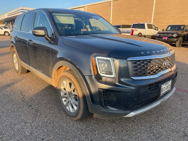 2021 Kia Telluride LX's photo
