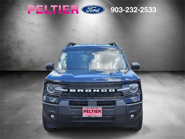2025 Ford Bronco Sport Outer Banks photo 2