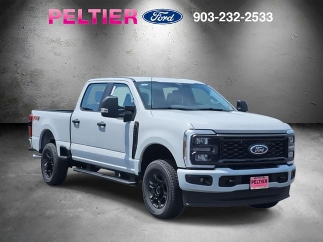 2025 Ford F-250 Super Duty XL's photo