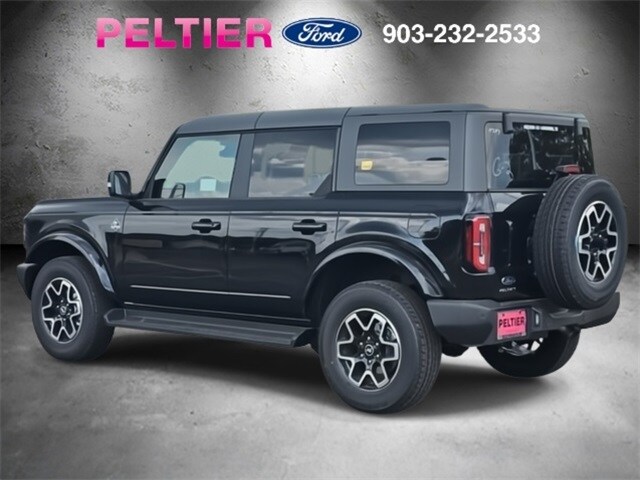 2025 Ford Bronco Outer Banks photo 3