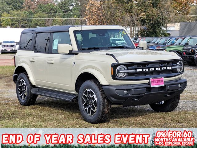 2025 Ford Bronco 4-Door Outer Banks's photo