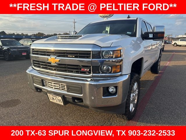 2017 Chevrolet Silverado 2500HD LTZ photo 3
