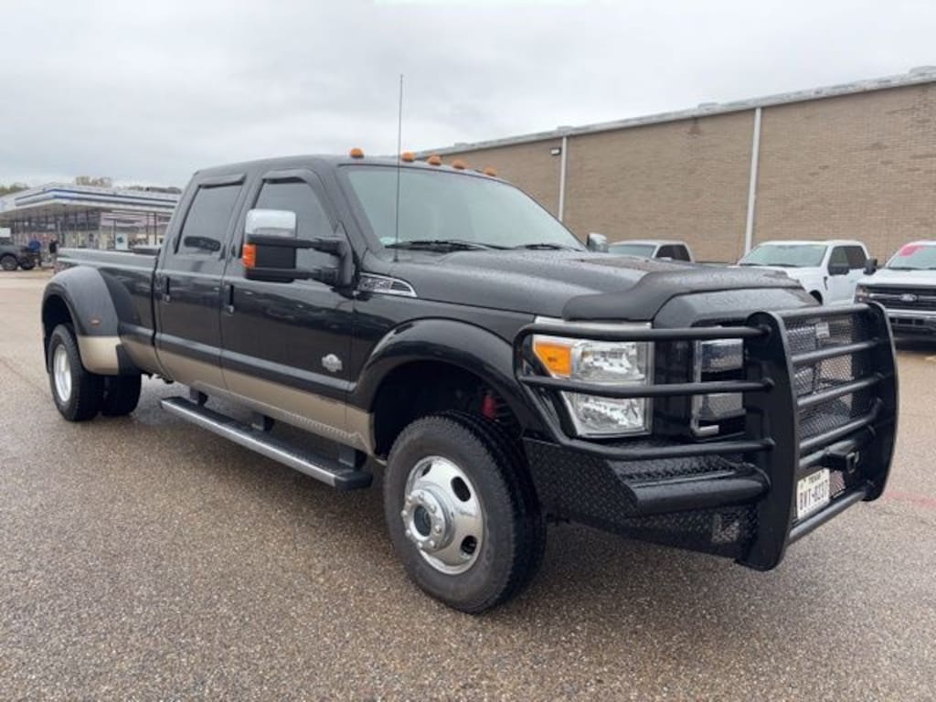 Used 2011 Ford F-350SD King Ranch Truck