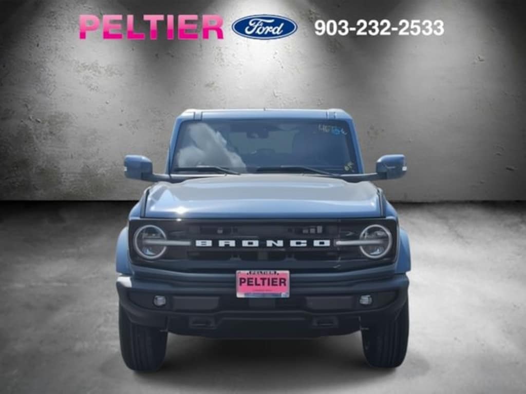 New 2025 Ford Bronco Outer Banks SUV