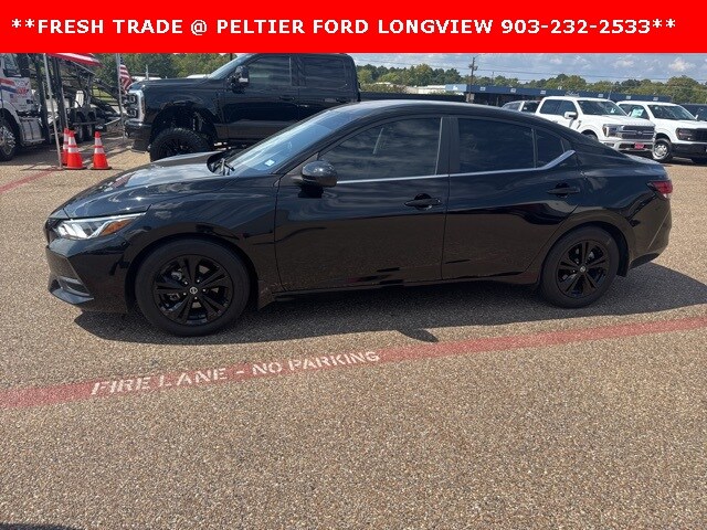 2022 Nissan Sentra SV photo 4