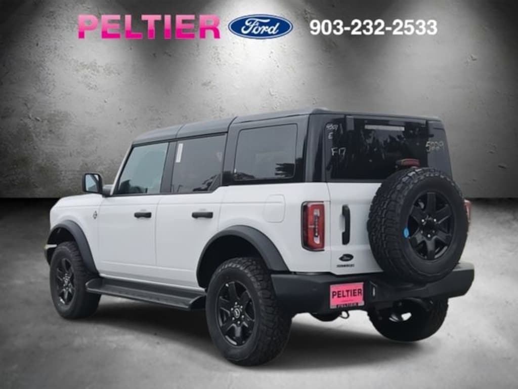 New 2025 Ford Bronco Outer Banks SUV