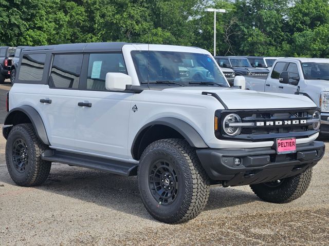 2026 Ford Bronco Outer Banks 4x4's photo