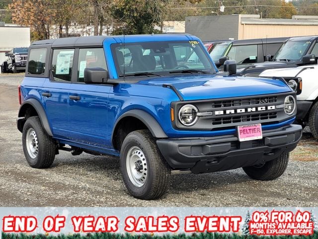 2025 Ford Bronco 4-Door Base's photo