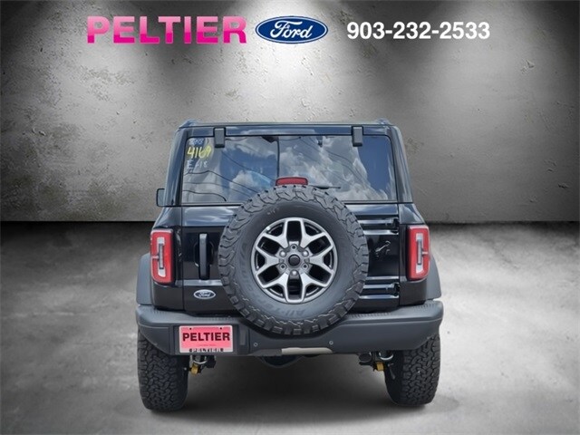 2025 Ford Bronco Badlands photo 4