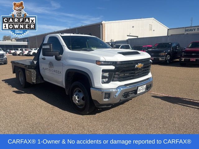 2024 Chevrolet Silverado 3500HD Work Truck's photo
