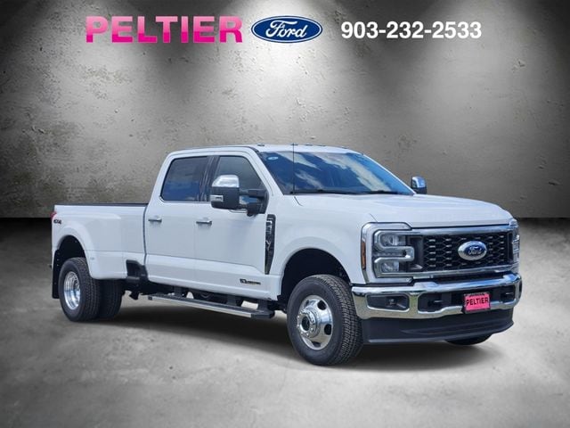 2026 Ford F-350 Lariat 4x4 Crew Cab 8' Box DRW's photo