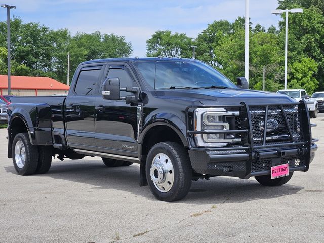 2024 Ford F-450 Lariat 4x4 Crew Cab 8' Box DRW's photo
