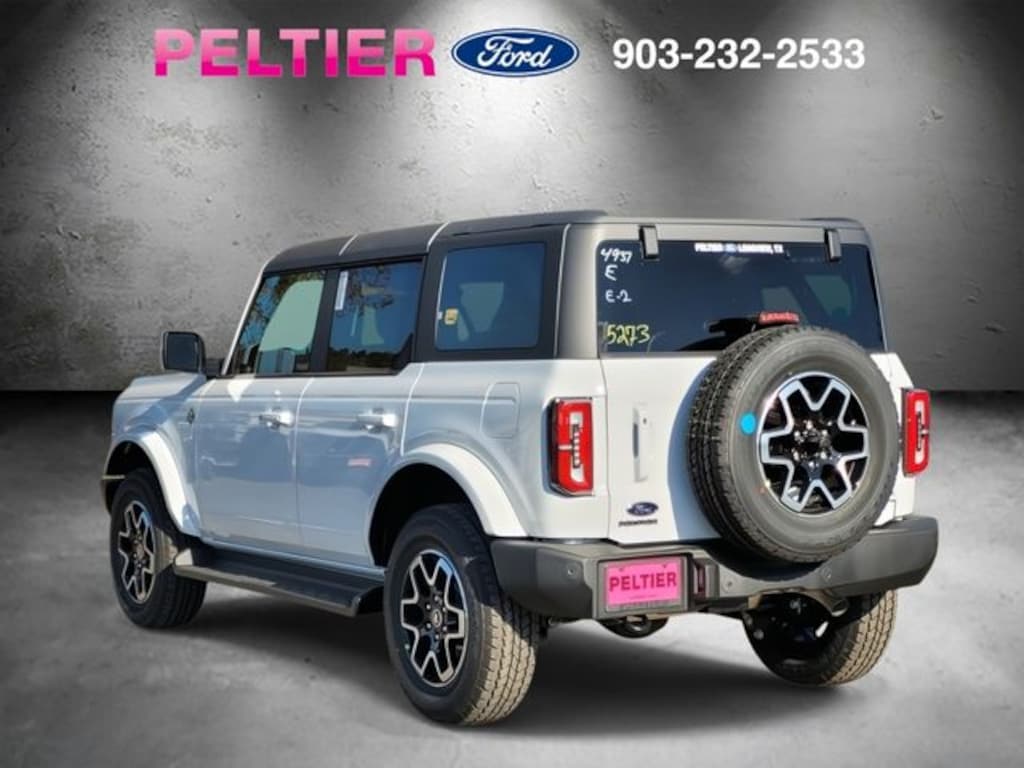 New 2025 Ford Bronco Outer Banks SUV