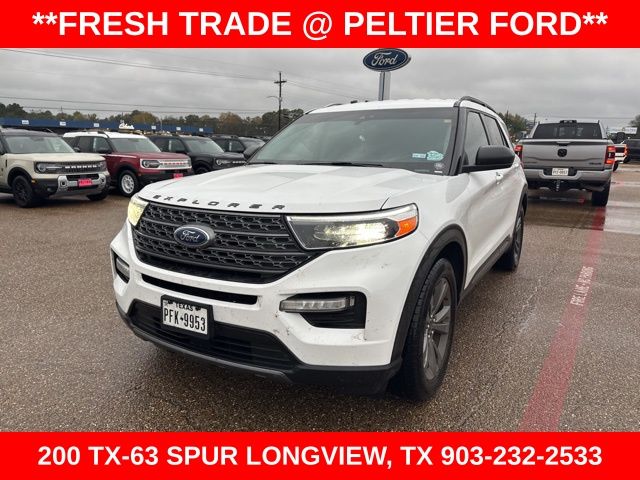 2021 Ford Explorer XLT photo 3