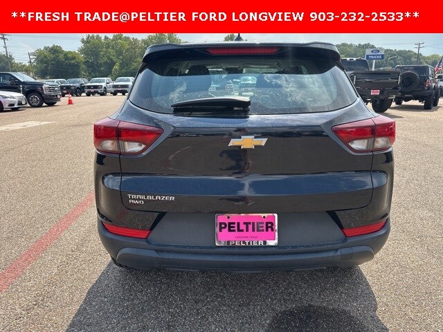 2021 Chevrolet Trailblazer LS photo 4