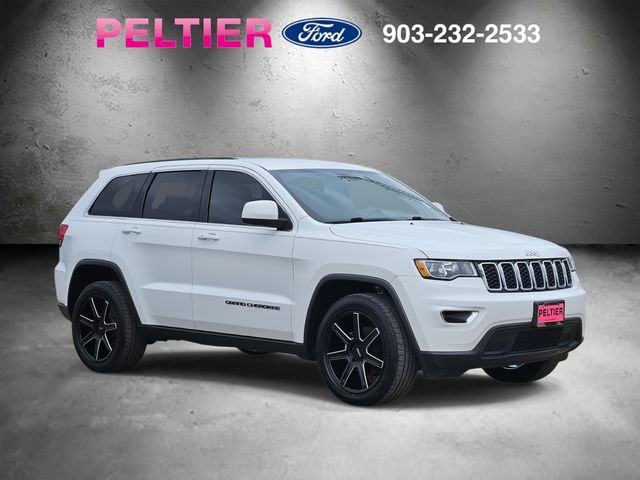 2017 Jeep Grand Cherokee Laredo's photo