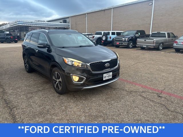 2017 Kia Sorento EX's photo