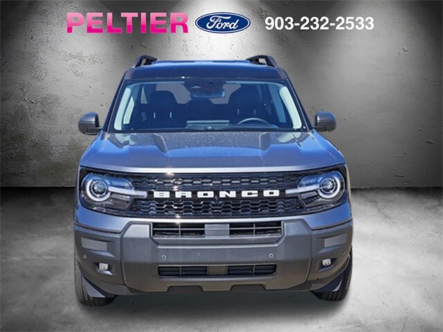 2025 Ford Bronco Sport Outer Banks photo 2