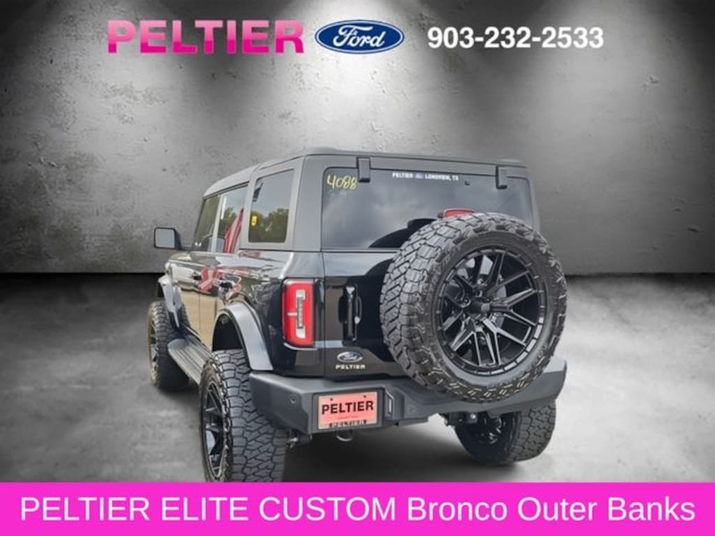 New 2025 Ford Bronco Outer Banks SUV