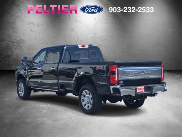 2025 Ford F-350 King Ranch photo 3