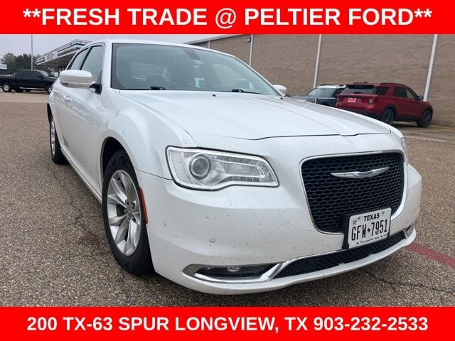 2015 Chrysler 300 Limited