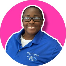 Staff member Mya King from ID_3fc12e