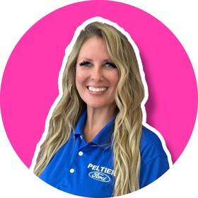 Staff member Clarissa Glesmann from ID_3fc12e