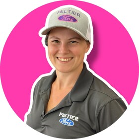 Staff member Sabrina Russell from ID_f13e35