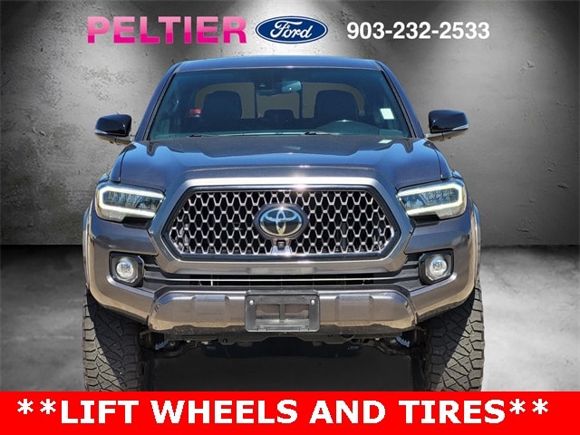 Used 2021 Toyota Tacoma Limited with VIN 3TMGZ5AN3MM417479 for sale in Longview, TX