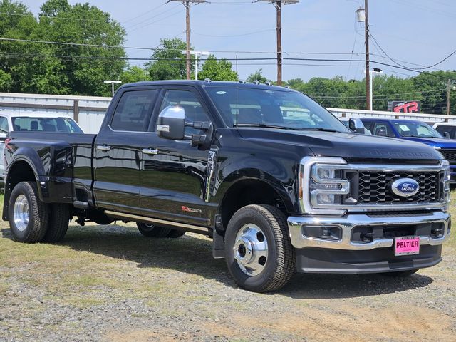 2026 Ford F-350 King Ranch 4x4 Crew Cab 8' Box DRW's photo
