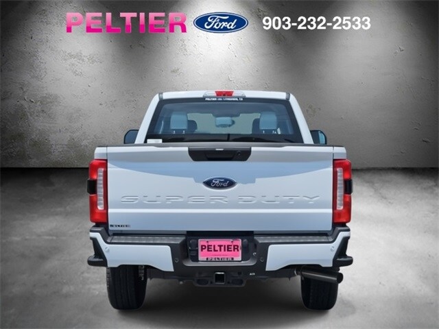 2025 Ford F-250 XL photo 4