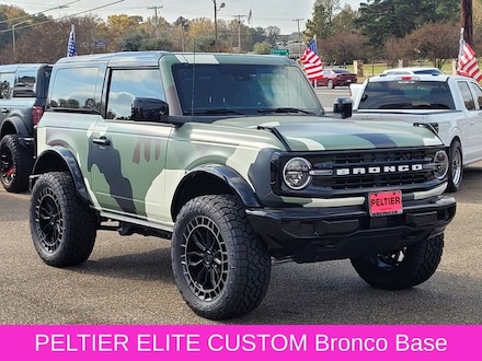 2025 Ford Bronco Base SUV