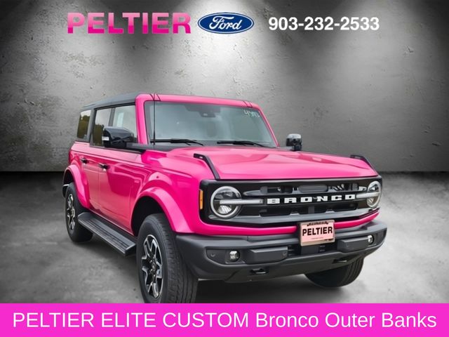 2025 Ford Bronco 4-Door Outer Banks's photo