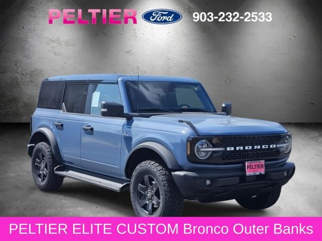 2025 Ford Bronco 4-Door Outer Banks's photo