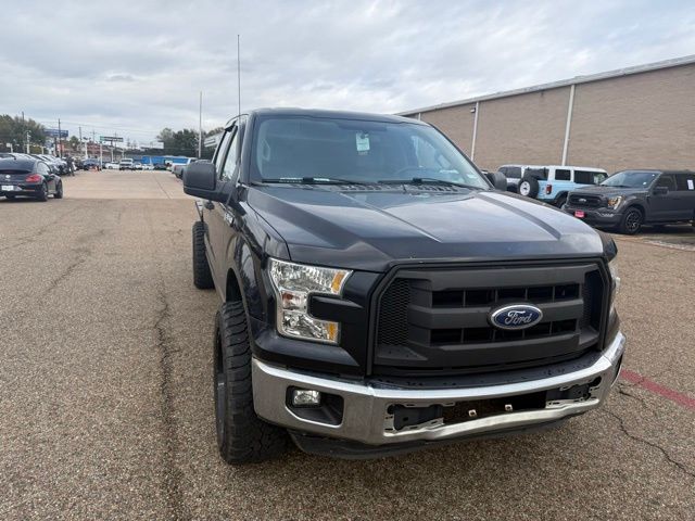 2015 Ford F-150 XL's photo