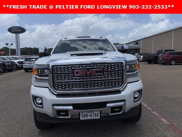 Used 2019 GMC Sierra 2500 Denali HD Denali with VIN 1GT12SEY7KF216243 for sale in Longview, TX