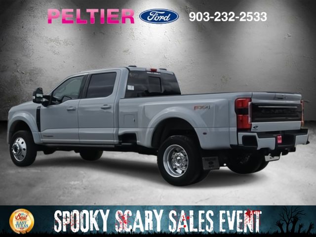 2026 Ford F-450 Platinum photo 3