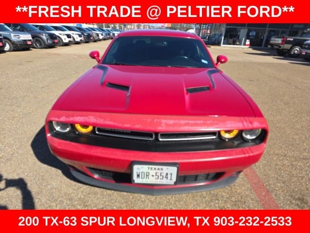 Used 2015 Dodge Challenger SXT with VIN 2C3CDZAG3FH764919 for sale in Longview, TX