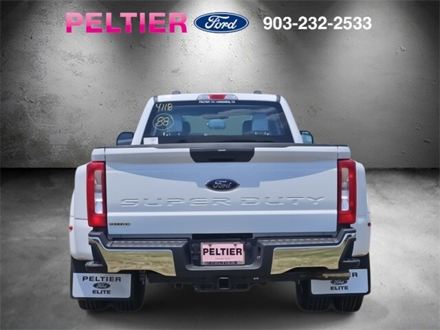 2025 Ford F-350 XL photo 4