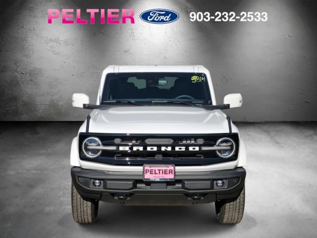 New 2025 Ford Bronco Outer Banks SUV